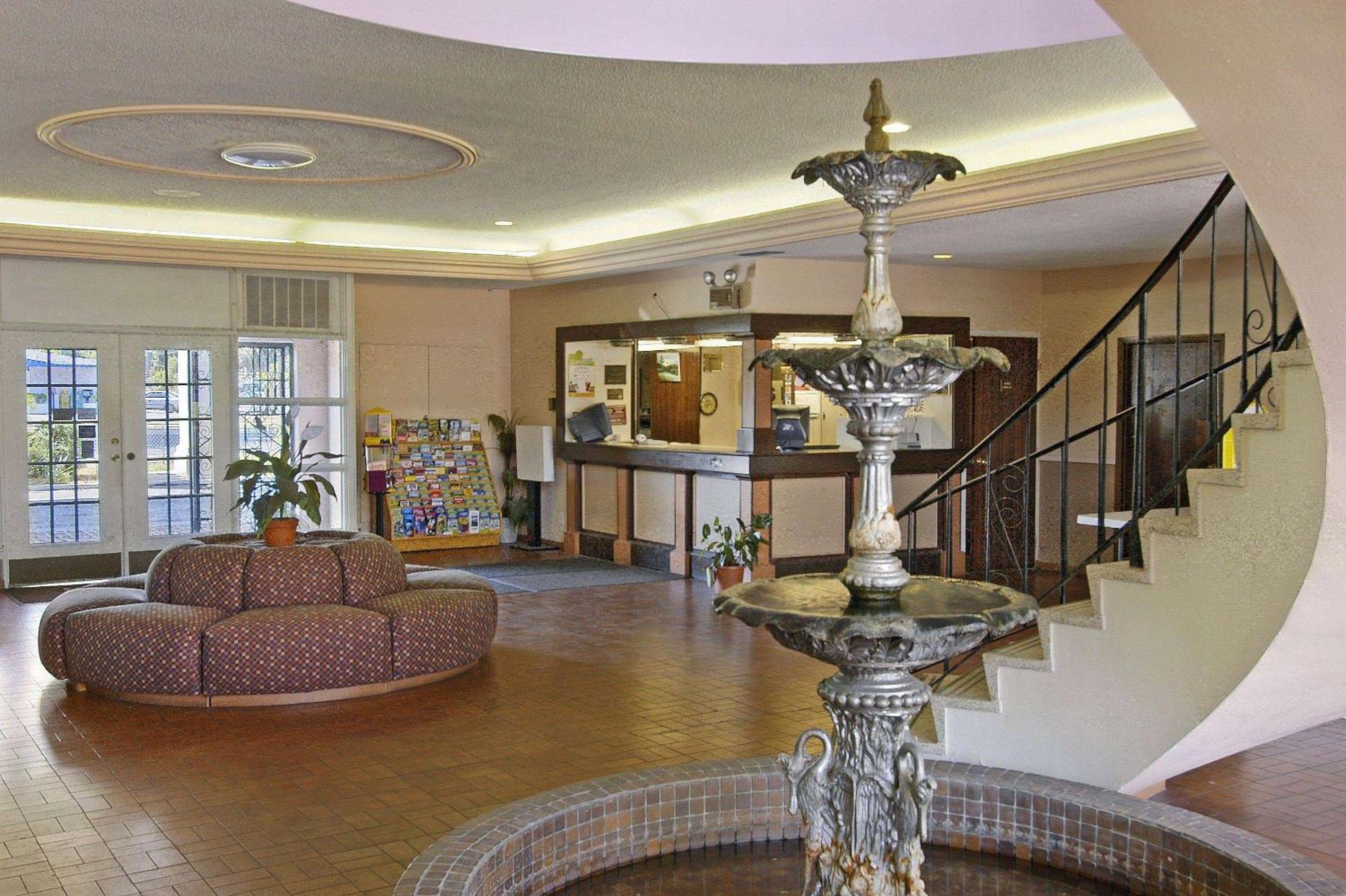 University Inn Gainesville Eksteriør bilde