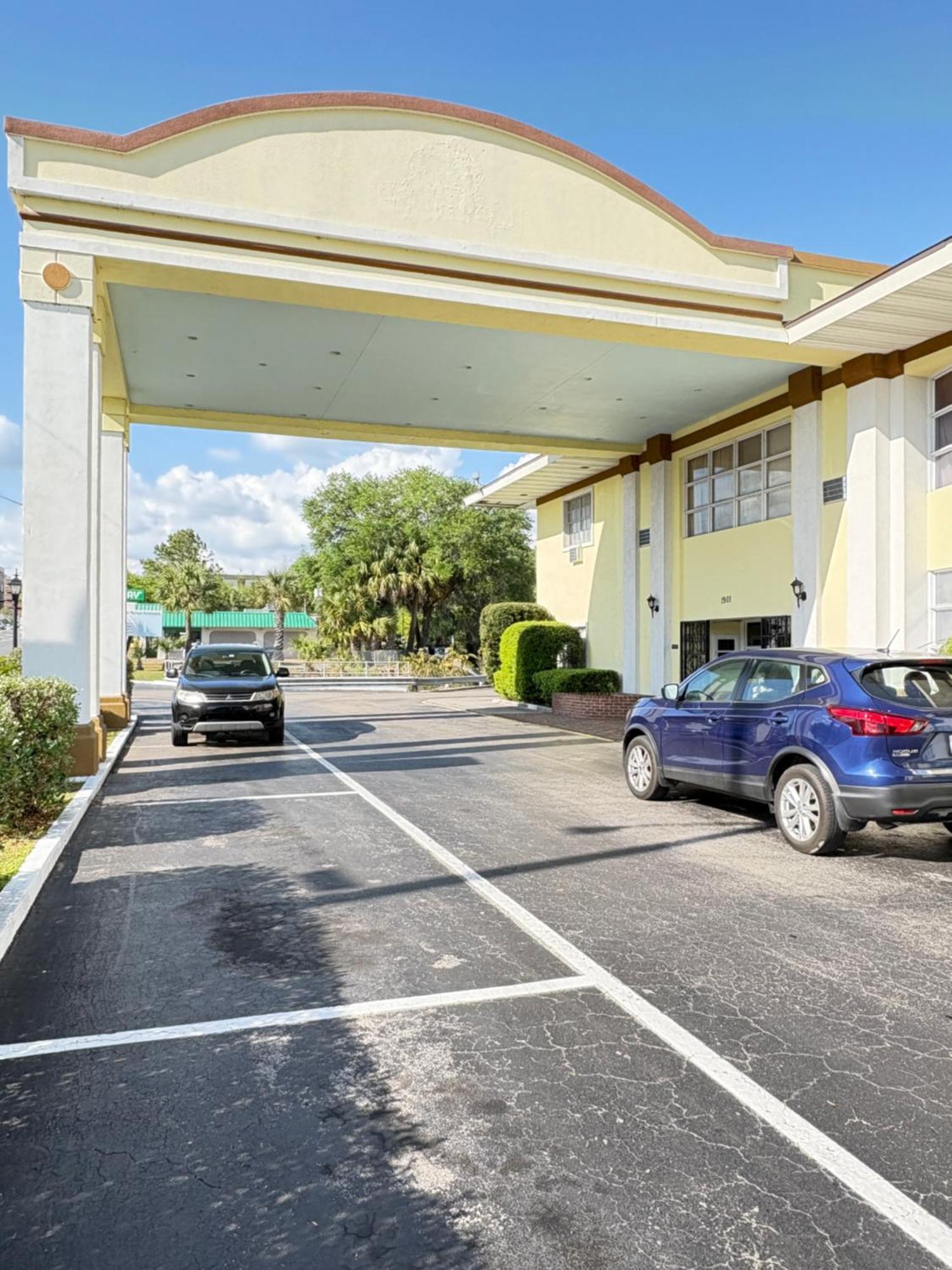 University Inn Gainesville Eksteriør bilde